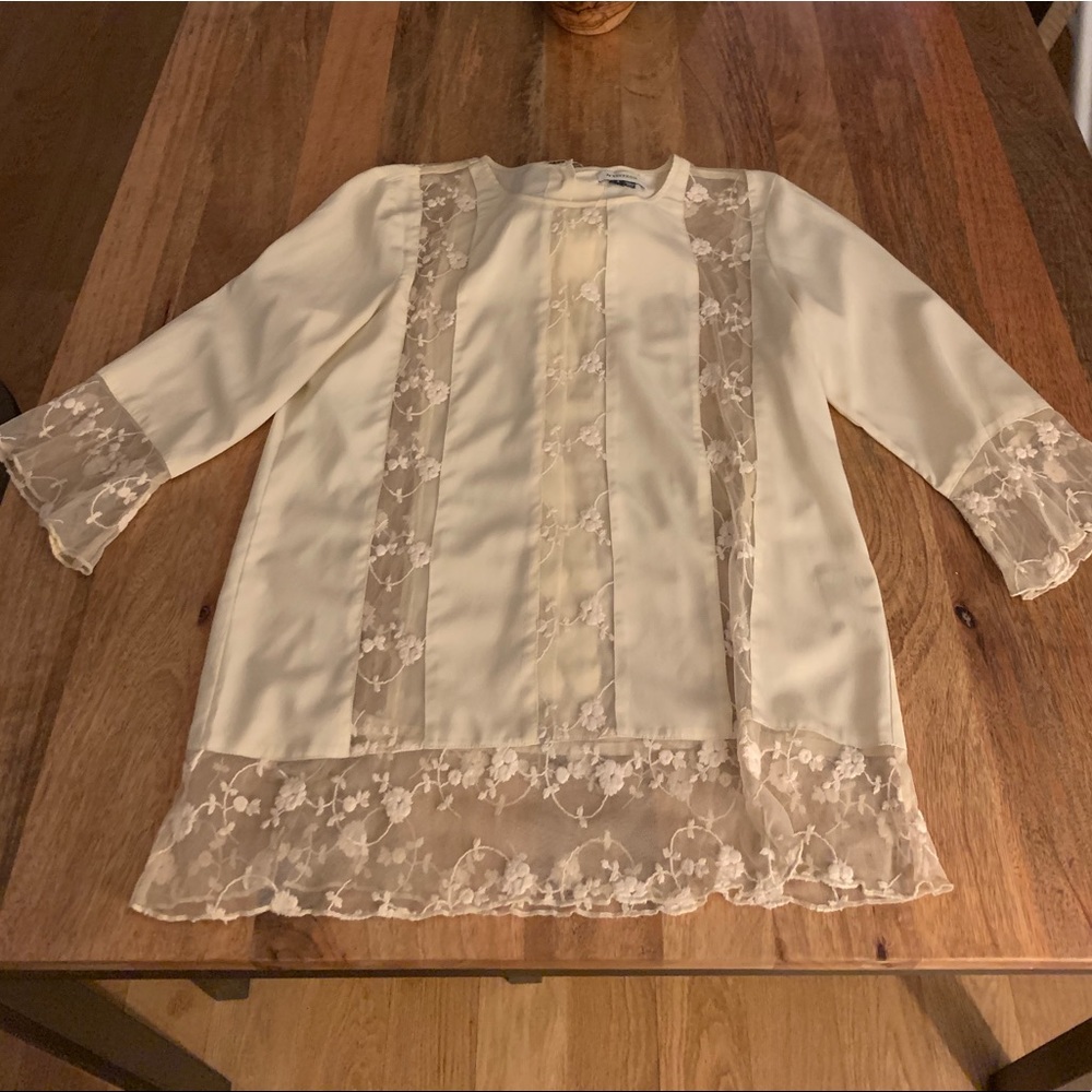 Gryphon Creme Blouse with lace